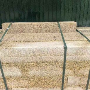 永州 黄金麻花岗岩石材机切面栏杆料半成品