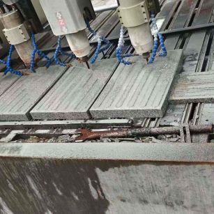 永州 芝麻白花岗岩荔枝面盲道雕刻