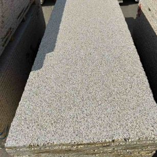 永州 黄金麻花岗岩荔枝面毛板，半成品