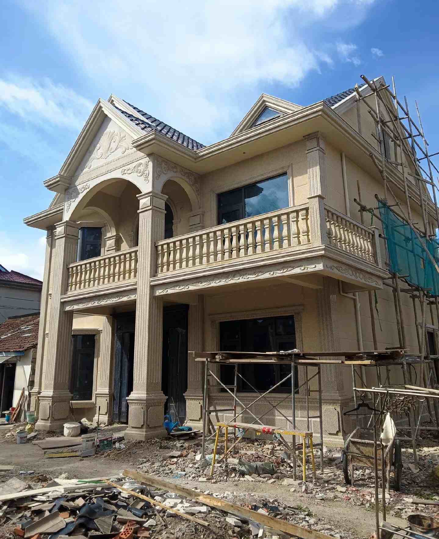 永州 黄金麻花岗岩石材私人别墅雕花门楼柱阳台栏杆