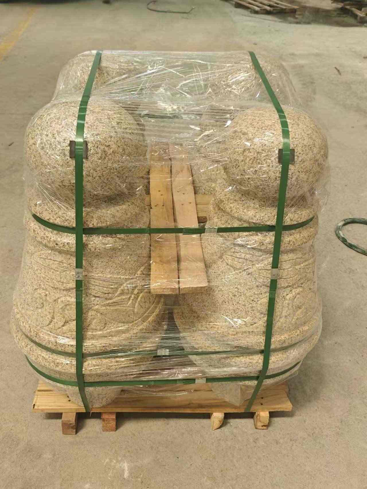 永州 黄金麻异形定制雕花——棒棒糖挡车柱