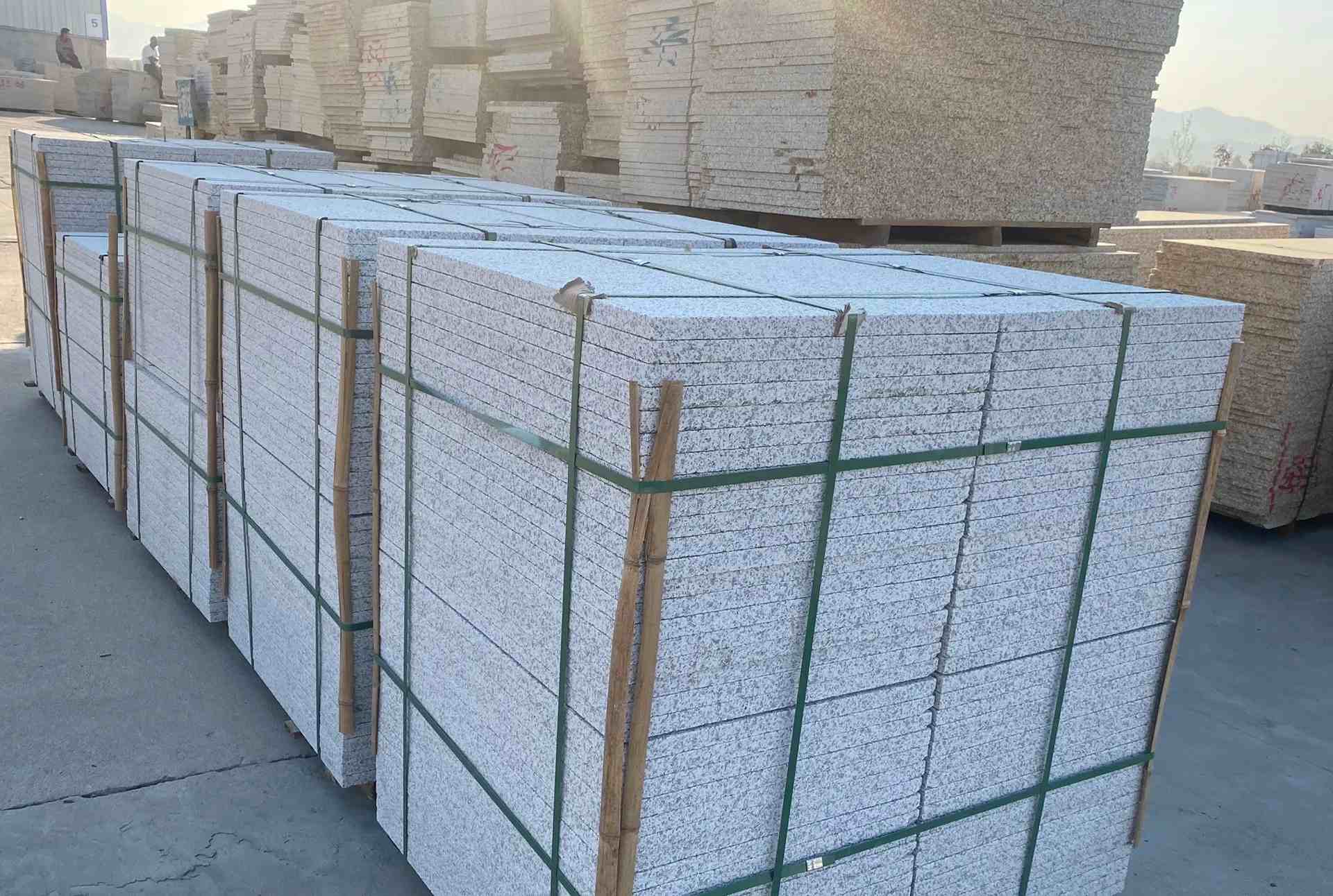 永州 白麻花岗岩荔枝面地铺石