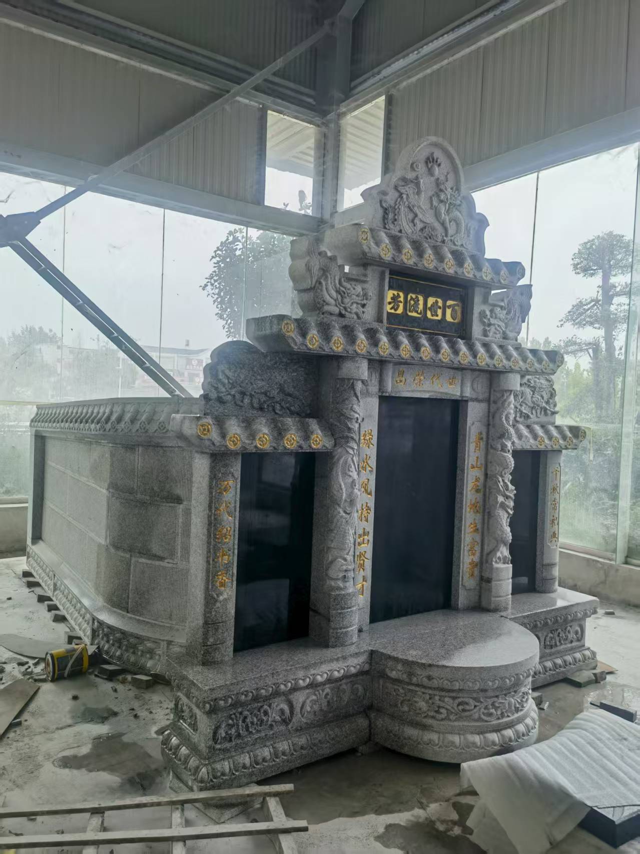 永州 芝麻白墓碑效果展示图