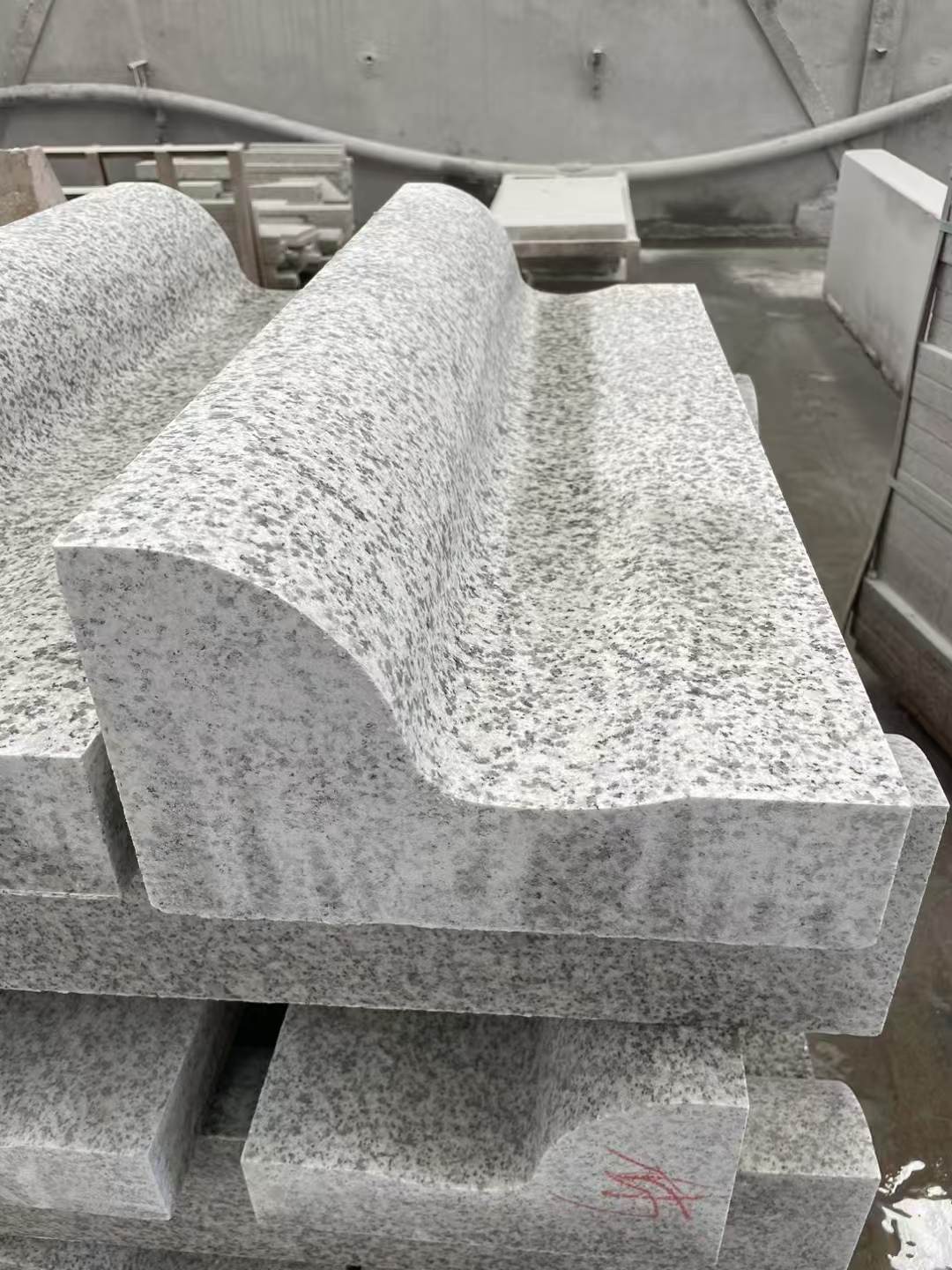 永州 白麻花岗岩S型路沿石，路侧石，马路牙子等