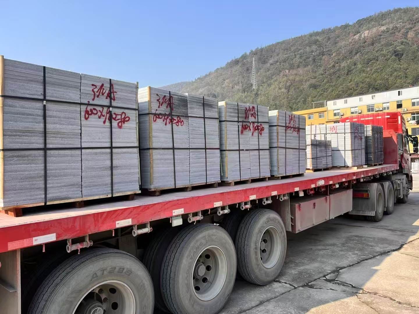 永州 芝麻灰地铺石出货日常