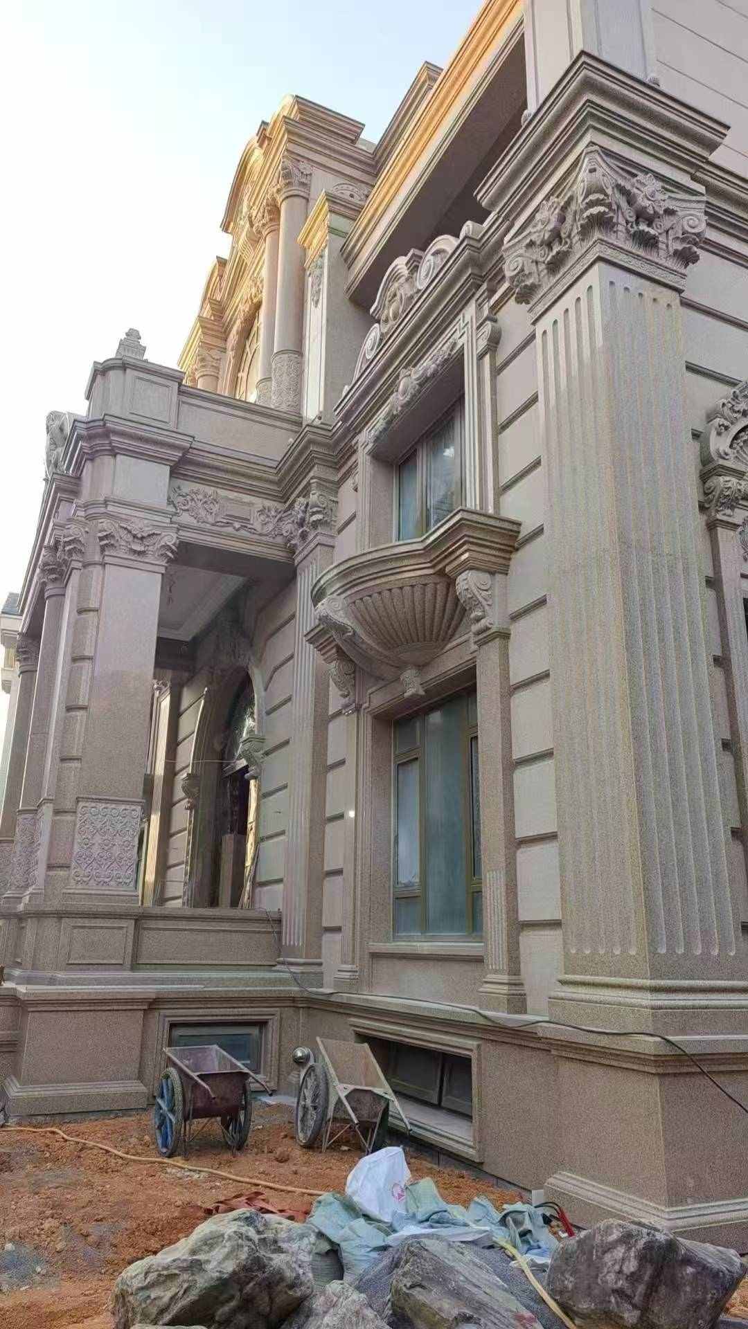 永州 黄金麻花岗岩光面别墅外墙干挂施工完成