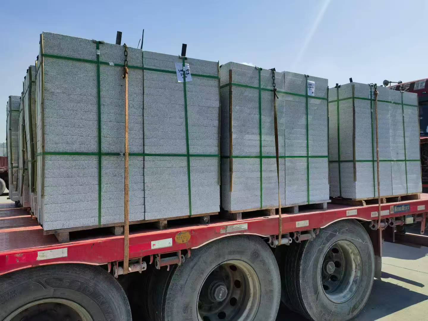 永州芝麻白花岗岩出货日常地铺石