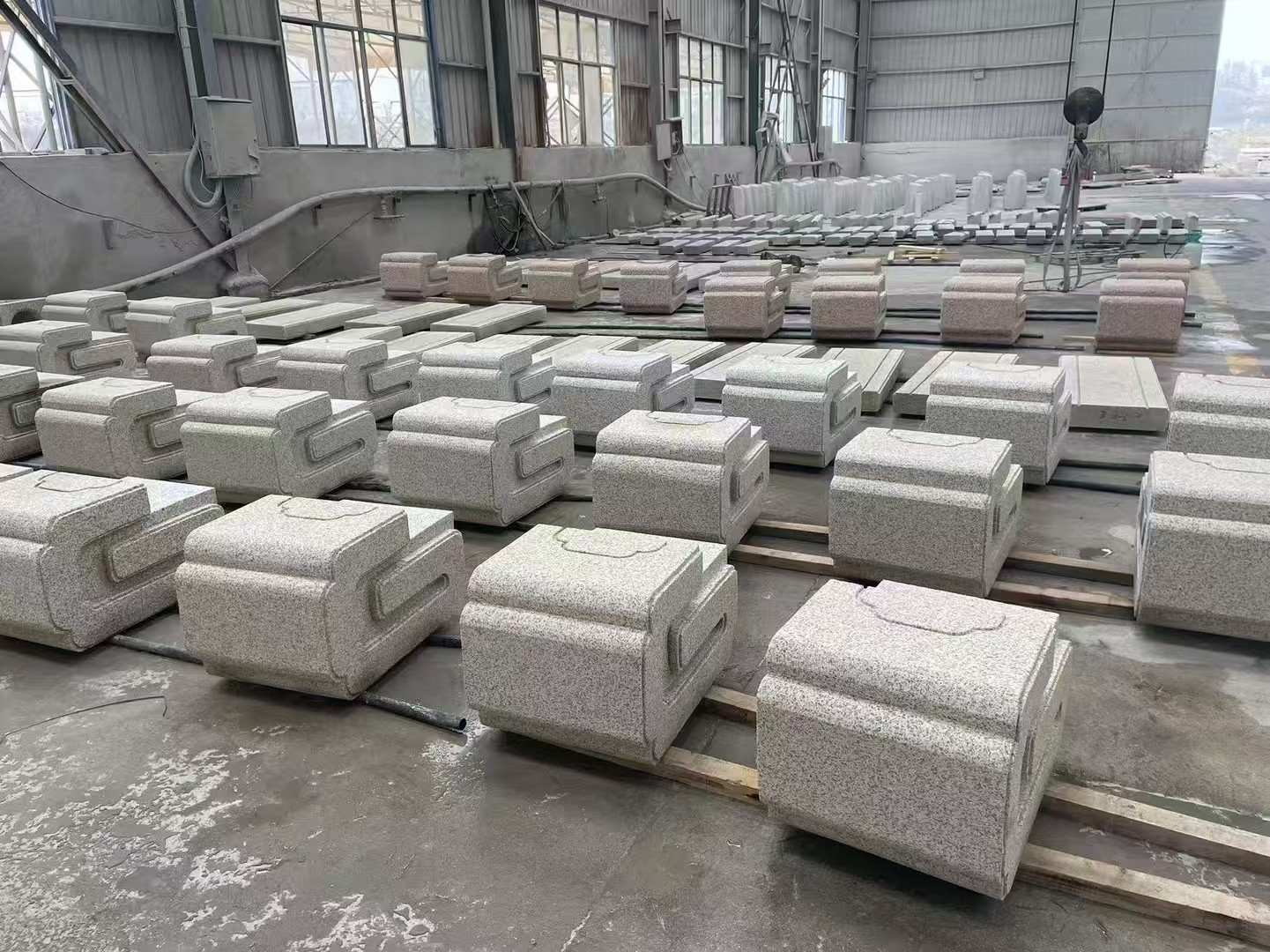 永州 白麻花岗岩异形加工-石凳，坐凳