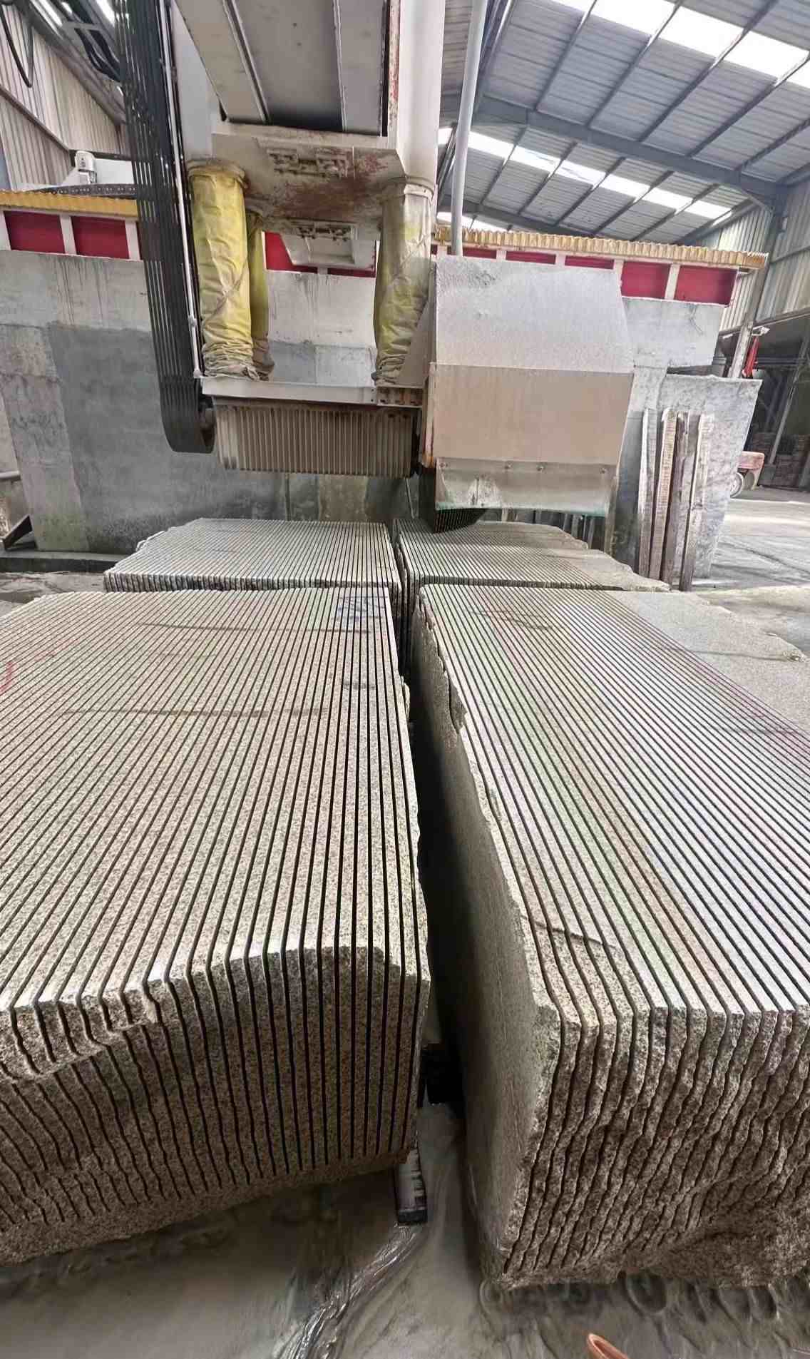 永州 车间生产日常，黄金麻白麻花岗岩